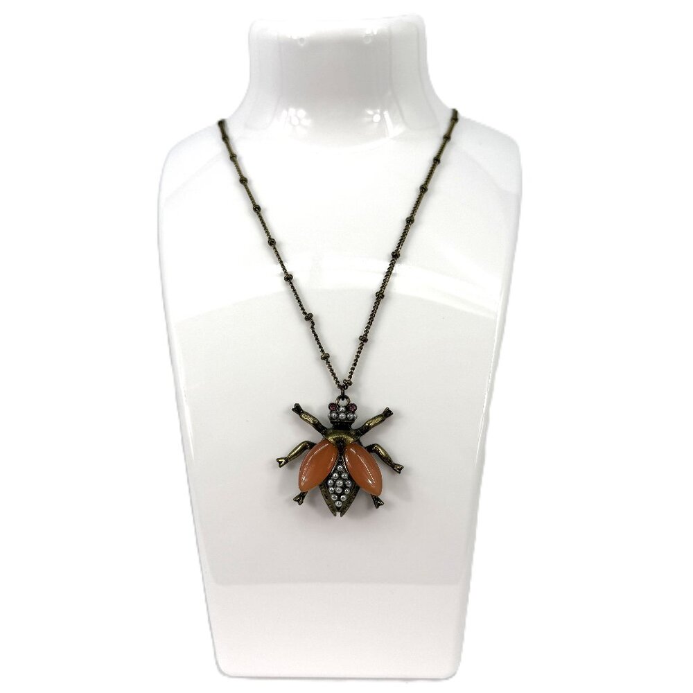 Fuego Hornet Necklace 30"